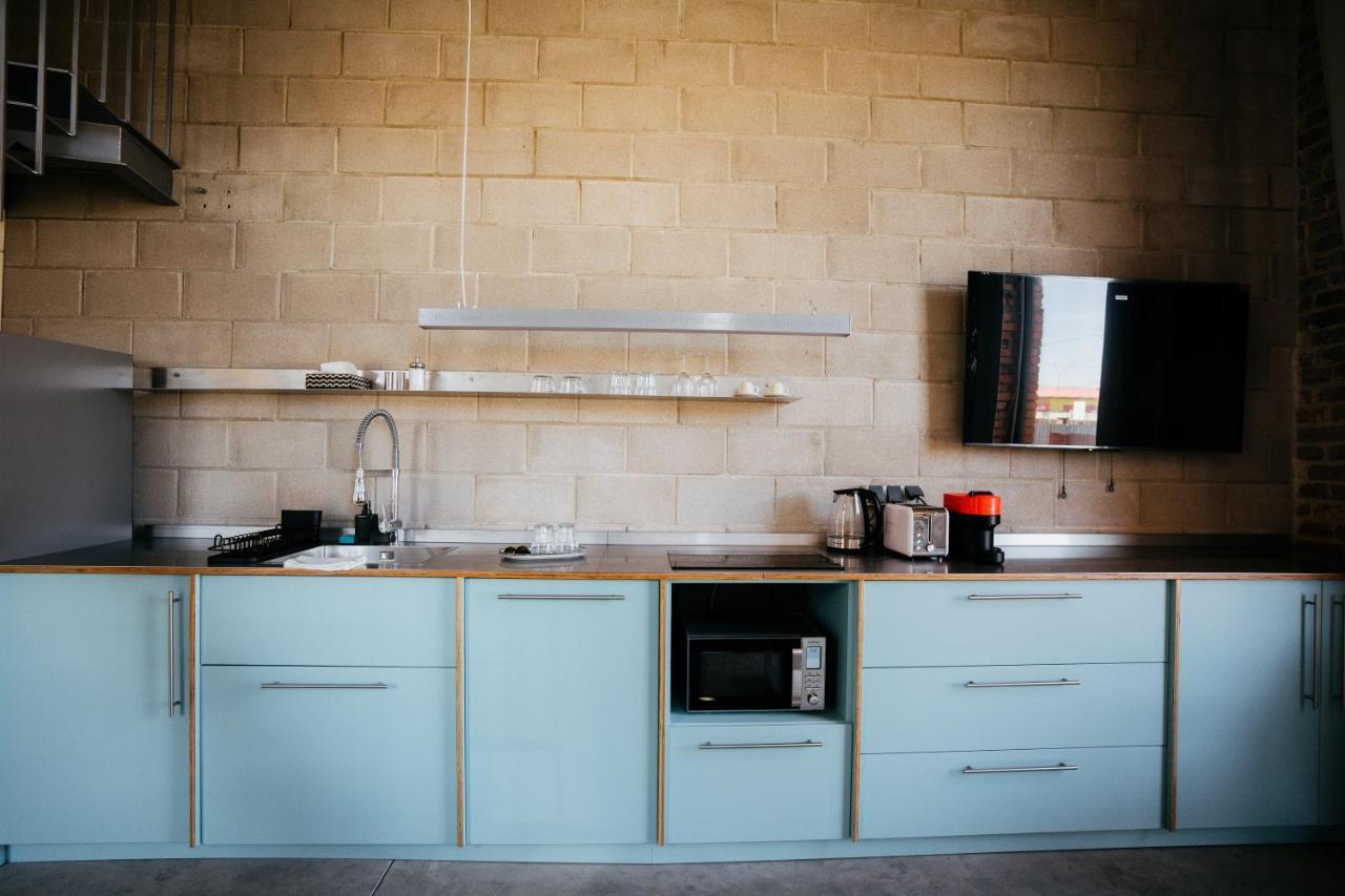 Smaltovna Lofty Apartman Losonc Kültér fotó