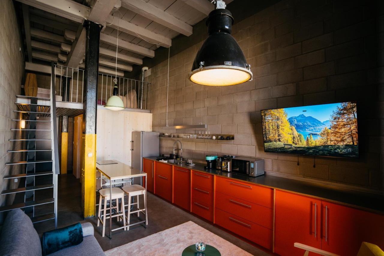 Smaltovna Lofty Apartman Losonc Kültér fotó