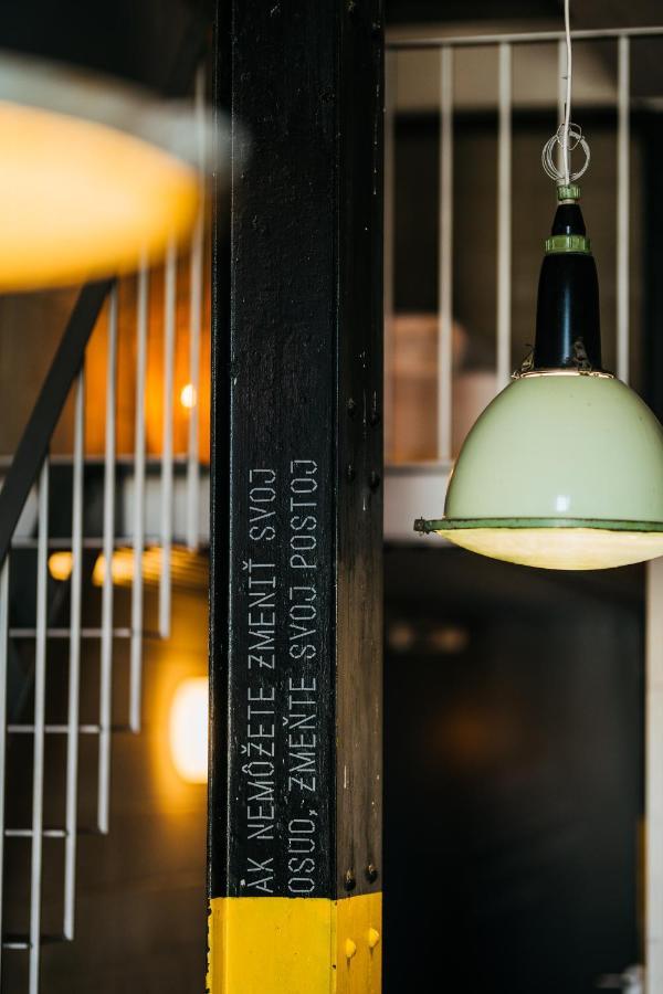 Smaltovna Lofty Apartman Losonc Kültér fotó