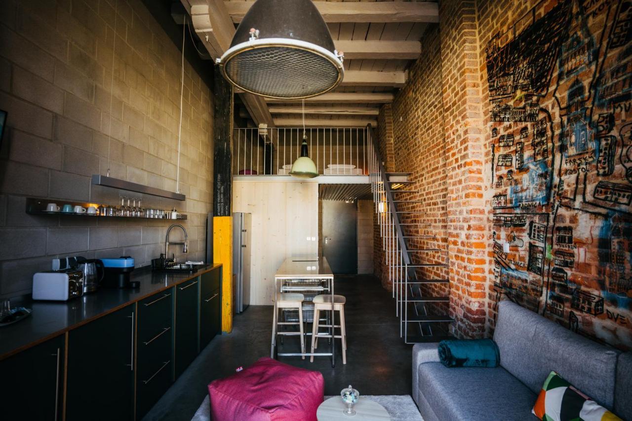Smaltovna Lofty Apartman Losonc Kültér fotó